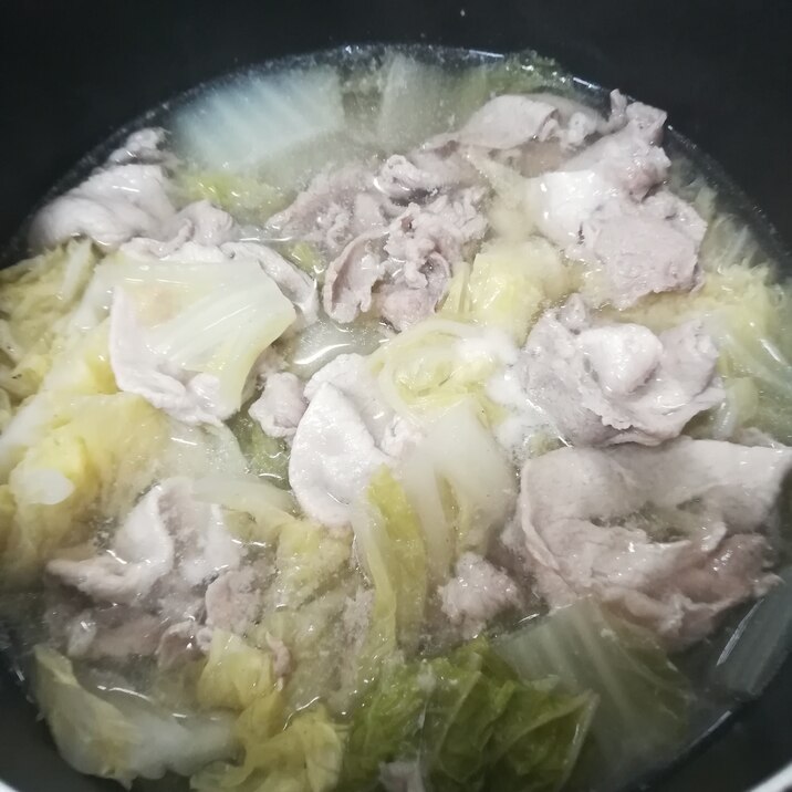白菜と豚ロース肉のシンプル鍋☆ポン酢風味